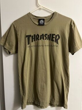 Thrasher Shirt Skateboard Magazine T-Shirt Olive Green Size Small